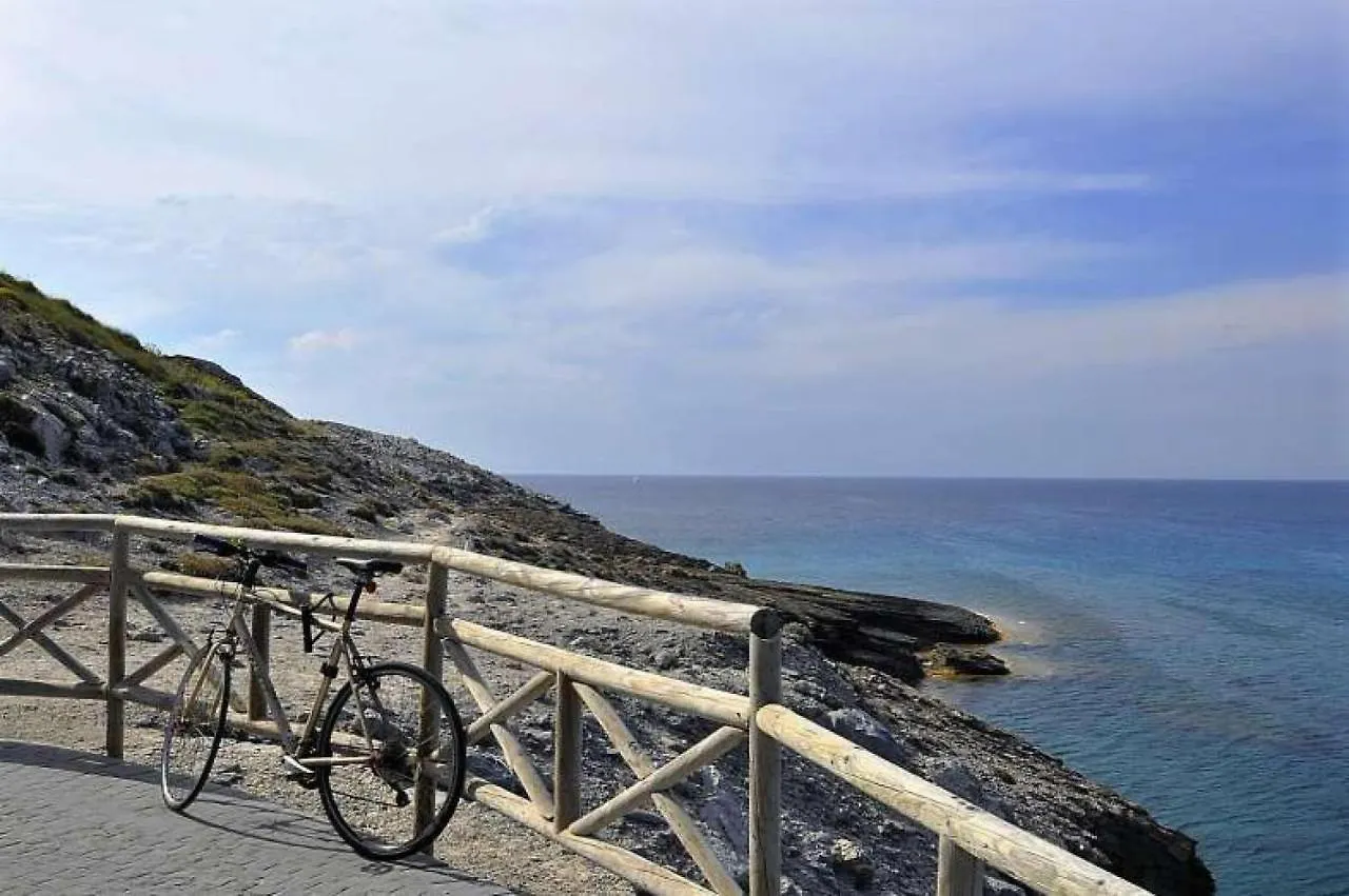 VILLA AUREA-Cala Mesquida- Primera linea de Mar España